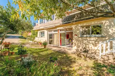 Image de Maison de Vacances 'Gîte - Le Samiege' avec Terrasse Privée, Jardin Commun et Wi-Fi