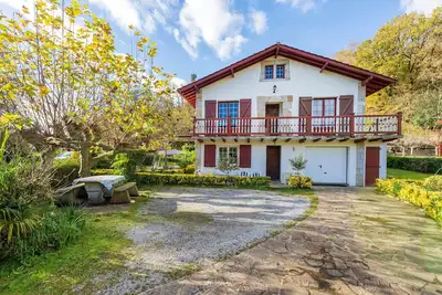 Image de Appartement confortable près de la frontière espagnole