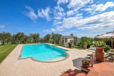 Image de Villa Uliveta by Nicola Real Estate