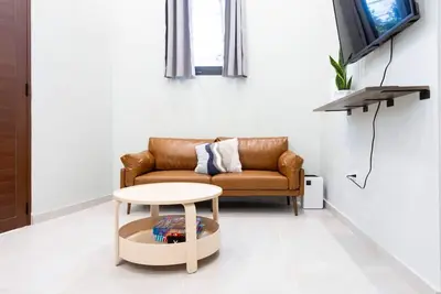 Image de Cozy 2 Bed Room in Art District