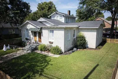 Image de Natchez Nest at Callie’s Cottage – Cozy Private Room in Historic District