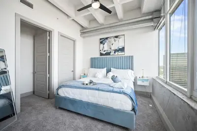 Image de New Luxury Penthouse Cashmere Towers Free Parking