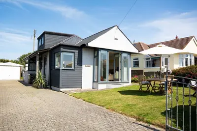 Image de Swn y Mor - sleeps 6 guests  in 3 bedrooms