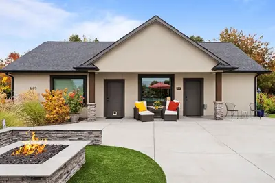 Image de Charming 1-bedroom cottage near downtown Walla Walla with Fire Pit, Hot Tub