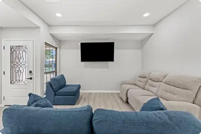 Image de Right Next to At&T Stadium