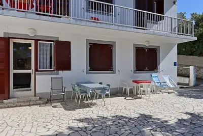 Image de Appartement de trois chambres avec la terrasse et la vue sur le mer Klenovica (Novi Vinodolski) (A-20174-a)