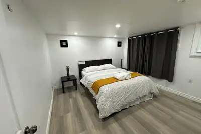 Image de Modern 2 bedrooms suite minutes to downtown and Waterloo airport