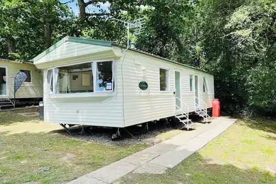 Image de 2 Bedroom Caravan Gw39, Thorness Bay, Isle of Wight, Dog Friendly