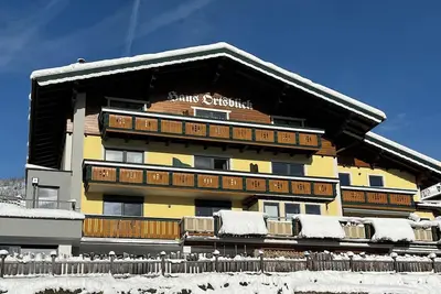 Image de Haus Ortsblick - The cozy, small vacation apartment in Wagrain.