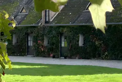 Image de Maison de vacances 'Le Pré des Fées' avec vue sur le lac, piscine privée et jardin privé