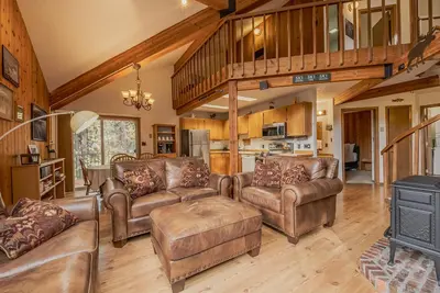 Image de Sans Souci 1, 3 Bedroom Ski In, Ski Out Retreat