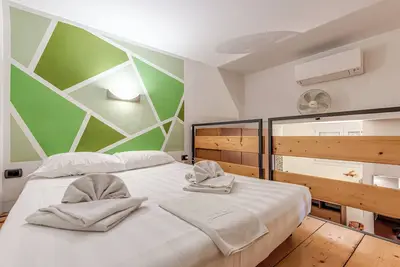 Image de Garden House : à seulement quelques minutes du centre historique, jardin privé