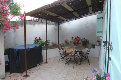 la Cave de Jean - Gardie