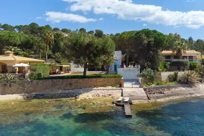 Image de Celeste - Quatre Chambres Villa, Couchages 8