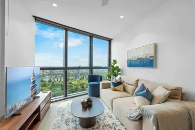 Image de The Urban - Brand New 2br with Sofa Bed at Queens Wharf with Pool and Gym