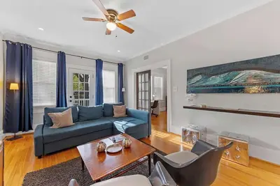 Image de The Home Collection: Pet-Friendly King Suite w/ Balcony near South End & Atrium