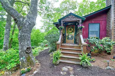 Image de Clayton's Coziest Cottage min. from Downtown - Dog Friendly!