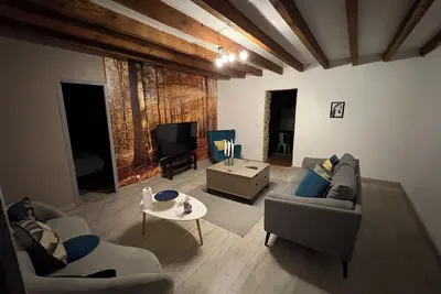 Image de Gîte avec piscine et animaux