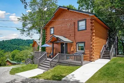 Image de 12 Person Rustling Pine Lodge 15 - 2 Floors, 3 Bedrooms, Full kitchen