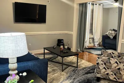 Image de *Midterm* Spacious Home at Buckroe Beach