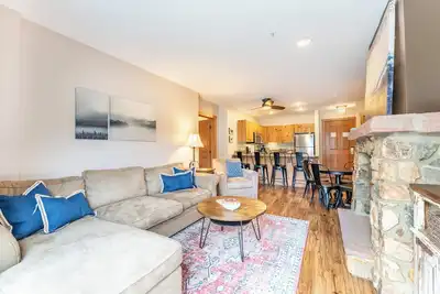 Image de 2 Bedroom in River Run, Walk to Gondola