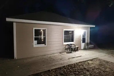 Image de Charming updated 1-bedroom apartment in brilliant Midland with Ac