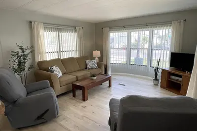 Image de Affordable, Clean, Comfortable for 55+! Rgv Gated, Favorite Park