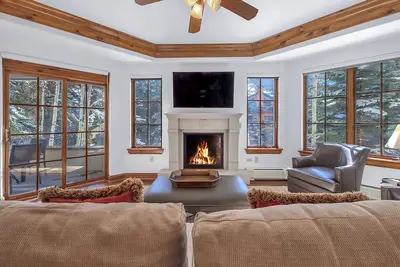 Image de Austria Haus Club (Mic)3-Bed Ph Gore Creek, Vail Village, Pool, Hot Tub, Mountain View