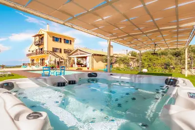 Image de Villa Irida - Villa de vacances avec piscine privée à Corfou