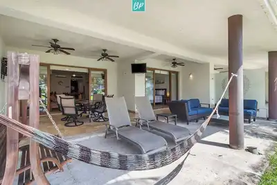 Image de Ground Floor 2br in Tamarán | Pool + Beach Club