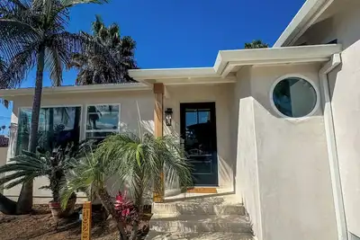 Image de South O. Surf House by Coastline Vacation Rentals