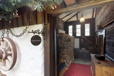 Image de Troadkasten Falkert - Larch-Troadkastn