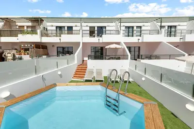 Image de Arpon Santa Rosa 4 by Escape Home