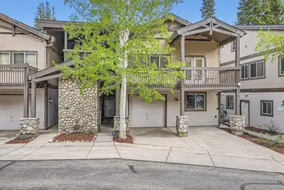 Image de Pet Friendly Studio Cross Creek Condo - Cc102a