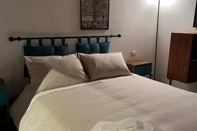 Image de The Theater Atelier - Cozy home for couples and families downtown