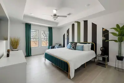 Image de Charming 3-bedroom house in amazing Dallas with Game Room