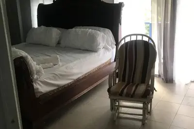 Image de Enjoyable 2nd story, 3-bedroom house with Ac in Coamo, Pr