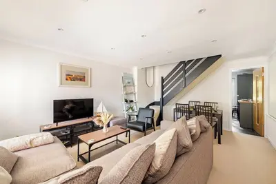 Image de Modern Coastal Cottage|Hottub|Parking|Pets welcome