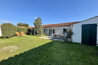 Image de Charmante Maison 3 Pièces avec Jardin - Saint Pierre d'Oléron