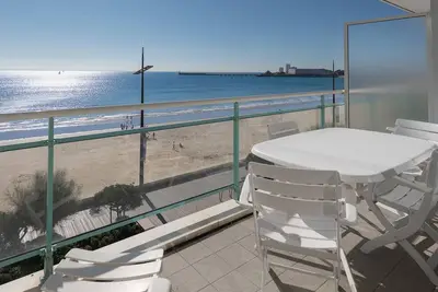 Image de Studio spacieux 4 pers face plage avec balcon