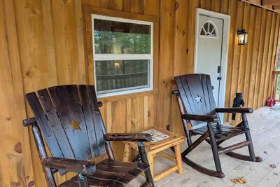 Image de A Wv Cabin in the Woods located between Summersville Lake & The New River Gorge