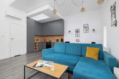 Image de Functional Studio | Air Conditioning | Close to Train Station