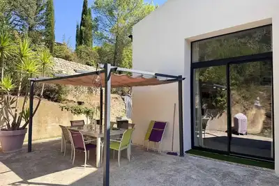 Image de Homerez - Maison familiale spacieuse à Aubais 185 m² avec jardin