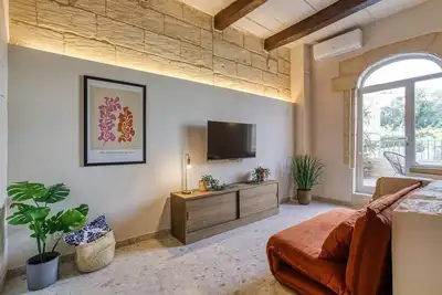 Image de Beautiful 2 Bedroom Townhouse with Garden