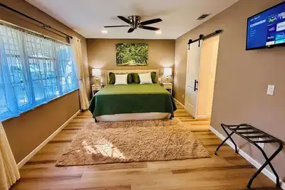 Image de Charming 3-bedroom house in marvelous Inverness with Game Room