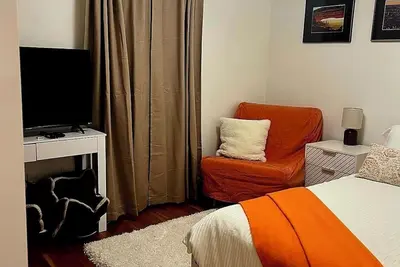 Image de Cozy & Modern 2br in Prime Belmont Spot