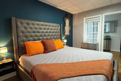 Image de Enchanting 2-bedroom apartment with Ac  and Parking in Hollywood