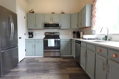 Bright Arvada Townhome with Backyard, Walkable to Old Town Arvada