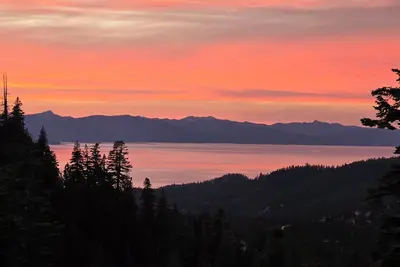 Image de Heavenly Wonderland-3bd/2ba condo with amazing mountain and lake views. Sleeps 8