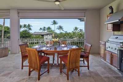 Image de Spacious Family Retreat! Ocean View Sunsets + Pool, Spa & Beach Club